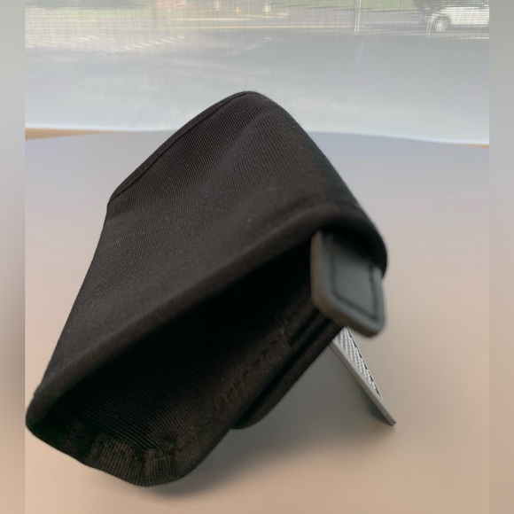 Burberry EUC make-up bag with mirror - Picture 5 of 11